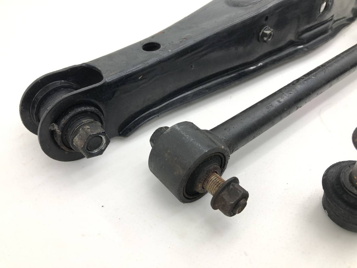 Toyota genuine SXE10 Altezza IS200 Rear Lower Arms Set