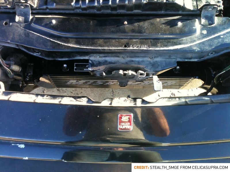 Mishimoto Universal Intercooler Z-Line, Silver