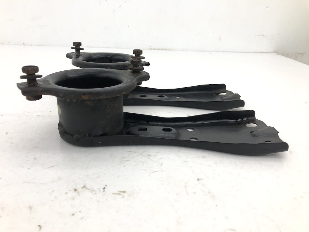 Used OEM Altezza/IS200/IS300 Subframe brace and cups