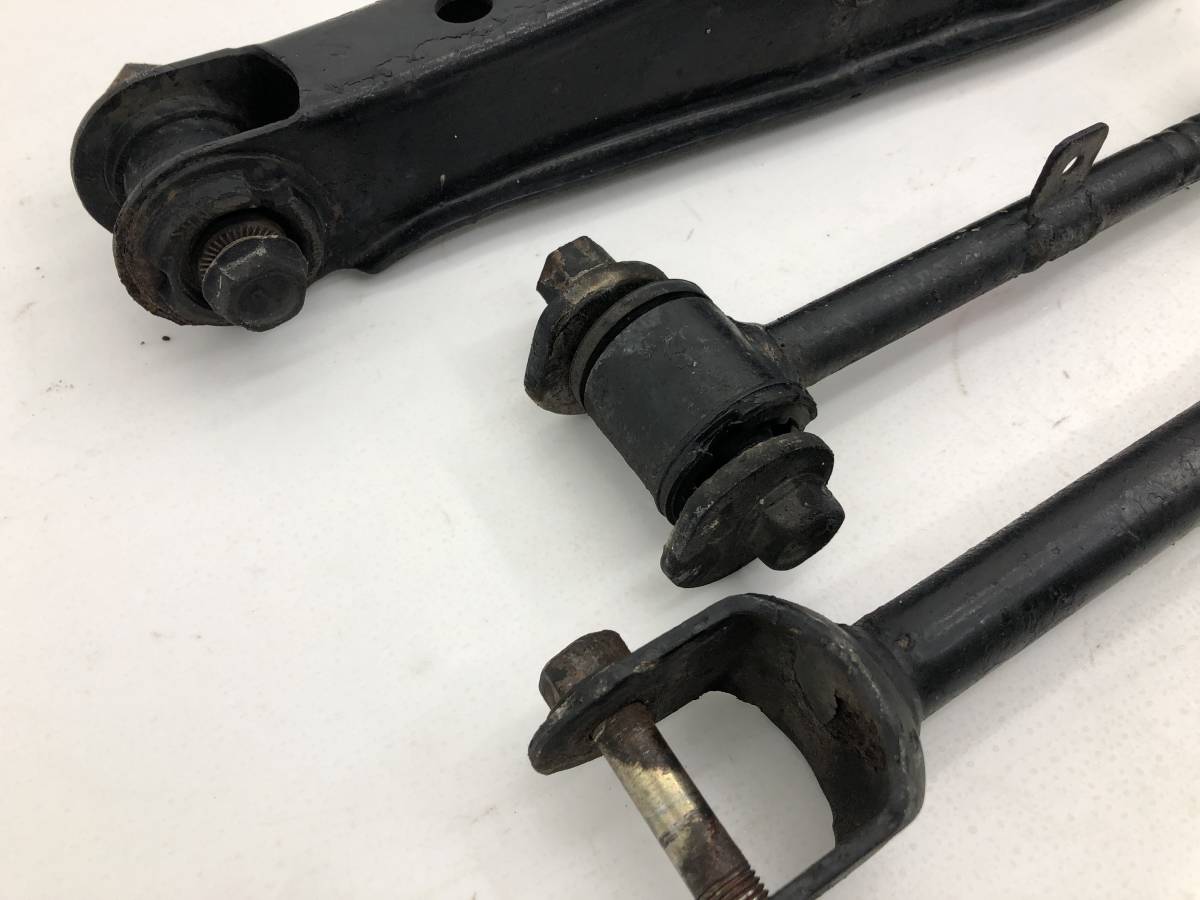Toyota genuine SXE10 Altezza IS200 Rear Lower Arms Set
