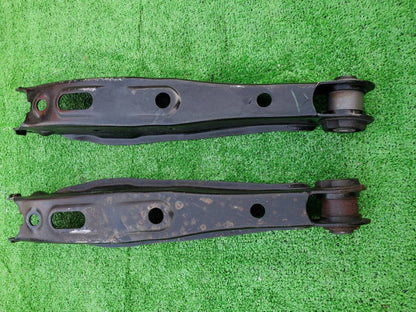 Toyota genuine SXE10 Altezza IS200 Rear Lower Arms Set