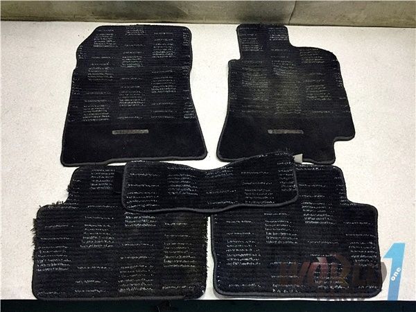 SXE10 Altezza RS200 Z Edition Genuine Floor Mats