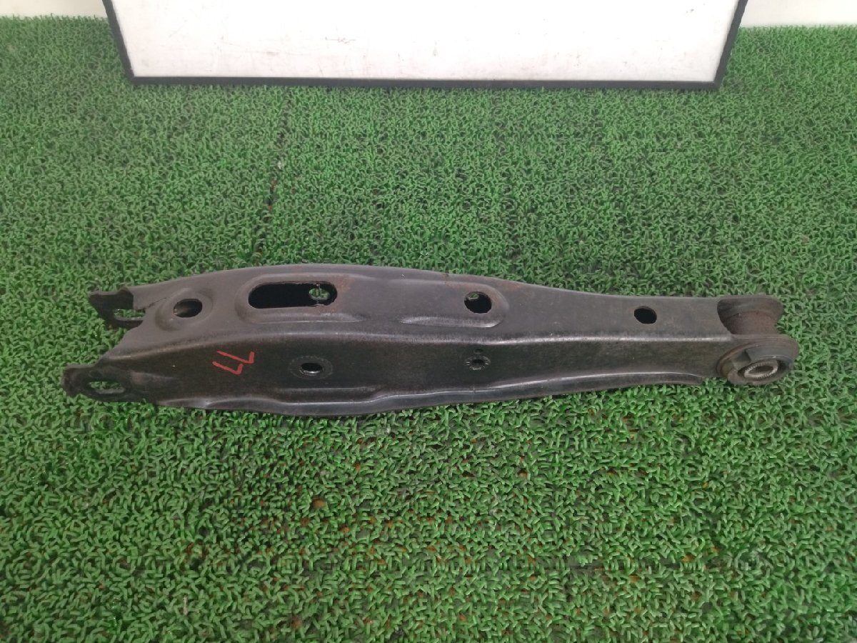 Pair of Altezza/IS200/IS300 Rear Lower Trailing Arms