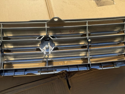 OEM Toyota Altezza 3 Bar Front Grill With Badge - JDM GOODNESS